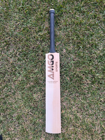 AMGO “PLAYERS EDITION” Players Grade ENGLISH WILLOW BAT – 1164 gms - Adult LONG Handle