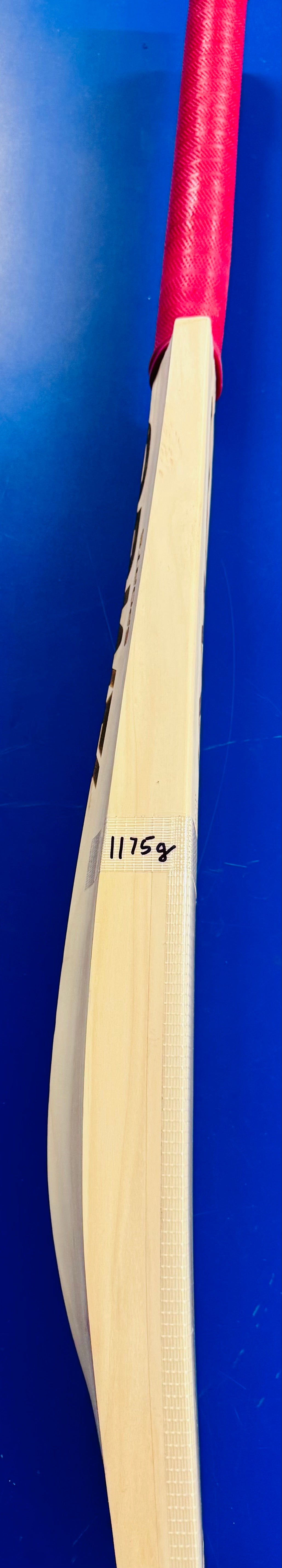 AMGO “ELITE EDITION” GRADE 1 ENGLISH WILLOW BAT - 1175 gms - Adult Short Handle