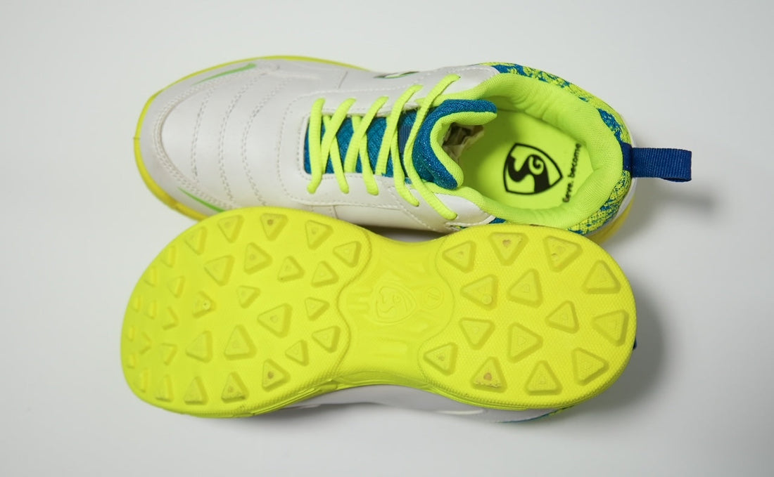 SG Bouncer 2.0 Rubber Spike Cricket Shoes - Neon Sole