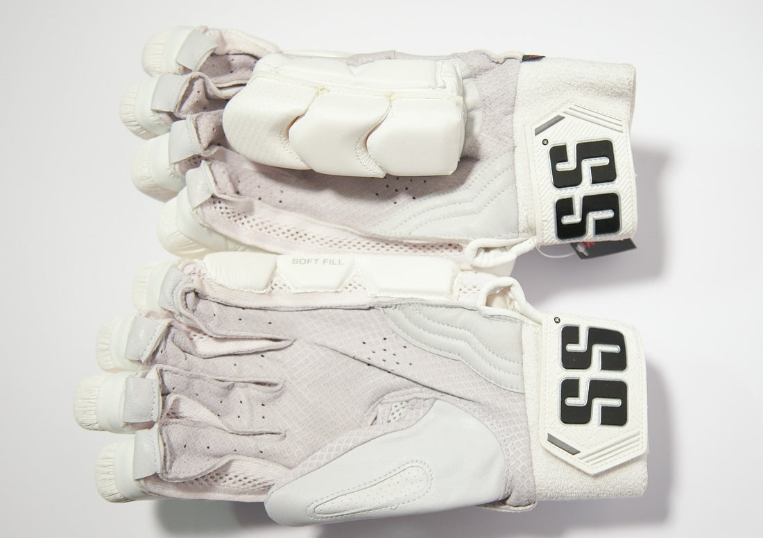 SS Millenium Pro Batting Gloves - Pure White
